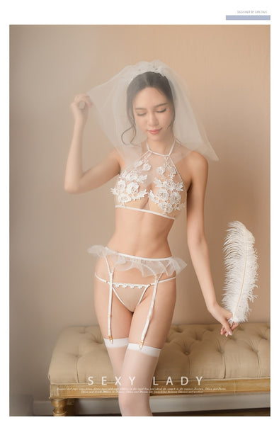 Sexy Bride Cosplay